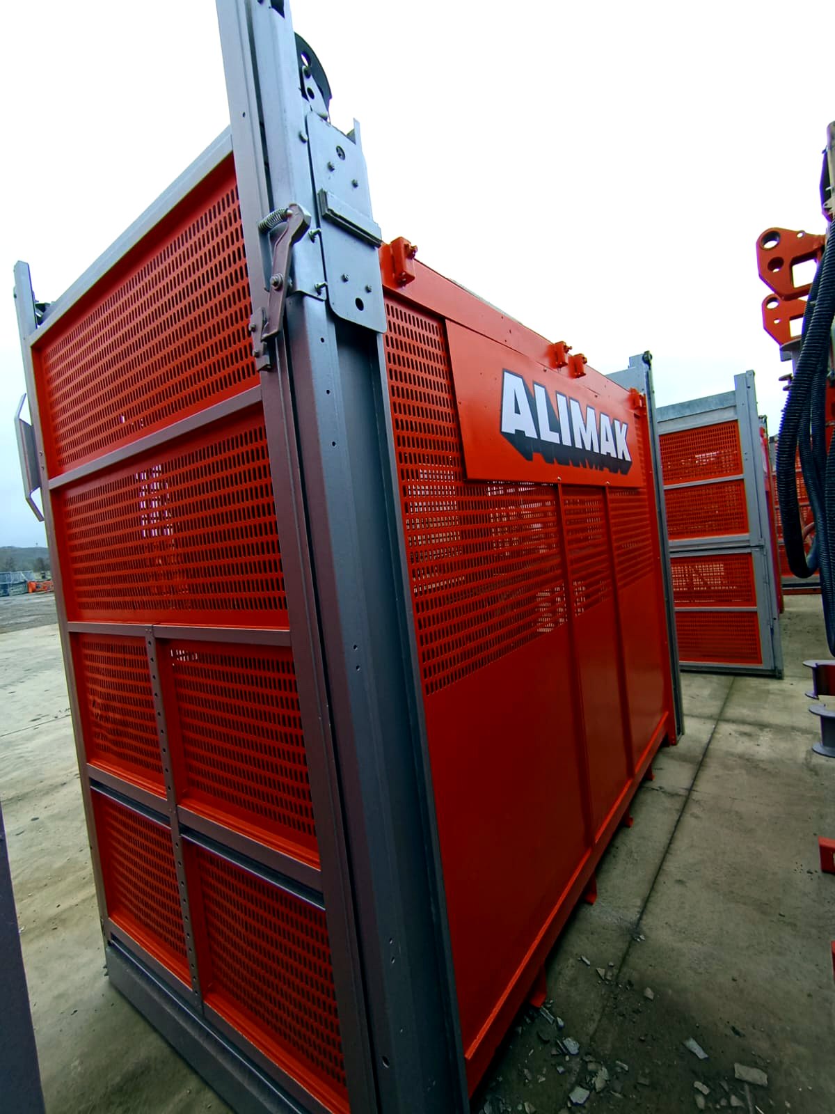 Аренда строительного подъёмника Alimak Scando 450 DOL — Nordon Group, Казахстан